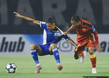 Eliano Reijnders “Cosplay” Maman, Persib Bandung Bangkit Taklukkan Lawan!