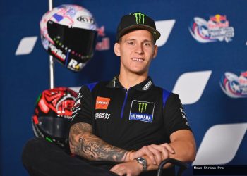 Toprak Gebrak Valencia: Quartararo Terkejut! Perebutan Juara Memanas?