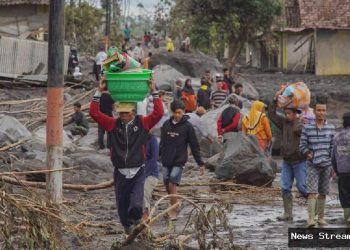 Erupsi Semeru: Puan Minta Prioritaskan Keselamatan Warga & Pendaki!