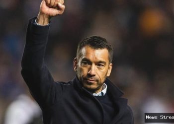 Giovanni van Bronckhorst: Pelatih Timnas Indonesia Selanjutnya?