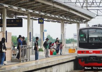 KAI Commuter: Klarifikasi Soal Petugas dan Tumbler Tuku, Bukan Pemecatan!