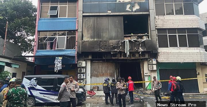 Kebakaran Terra Drone, belasan karyawan yang minta tolong dari atap selamat