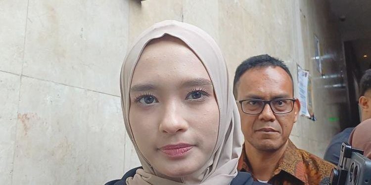 Inara Rusli nyatakan siap jalani proses hukum atas laporan Wardatina Mawa