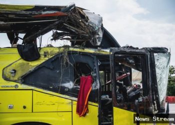 Bus maut di Tol Krapyak: gagal kontrol picu kecelakaan, 16 orang tewas