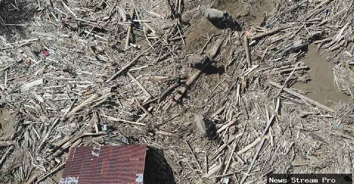 BNPB: Korban meninggal akibat banjir Sumatera jadi 961 orang