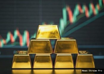 Aturan bea keluar emas berlaku, bagaimana dampaknya ke saham?