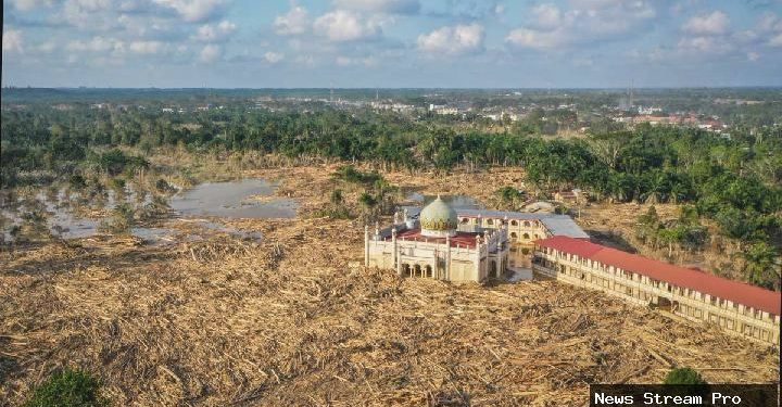 Banjir Sumatera: Izin Kehutanan Picu Bencana dalam 1 Dekade?