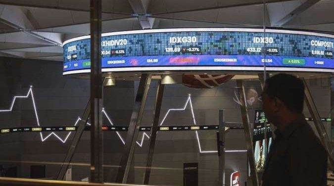 OJK masih kantongi 16 rencana IPO, simak rincian penawaran umum di tahun 2025