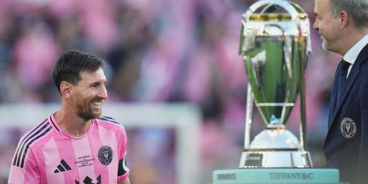 Juara Piala MLS 2025, Lionel Messi resmi jadi manusia langka