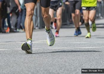 Banyak pelari muda alami keluhan berat, dokter beberkan tanda bahaya yang sering diabaikan