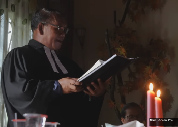 ‘Tuhan akan mengatur dengan segala kesederhanaan’ – Bagaimana banjir dan longsor akan mengubah perayaan Natal sebuah kampung kecil di Sumatra?