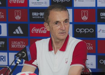 Curhatan pelatih Persis Solo jelang lawan Persib Bandung: Kami dalam posisi sulit, tekanan besar