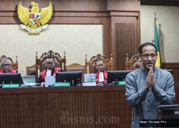 Adu kuat alat bukti Kejagung vs Nadiem di sidang kasus Chromebook