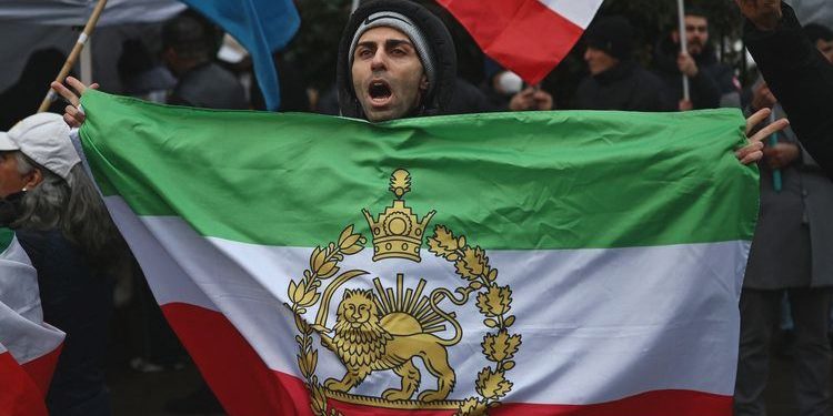 Berbeda dari sebelumnya, kenapa demo Iran kali berbahaya bagi pemerintah?