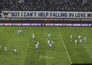 Live streaming Persib vs Persija & 11 larangan yang wajib Anda tahu