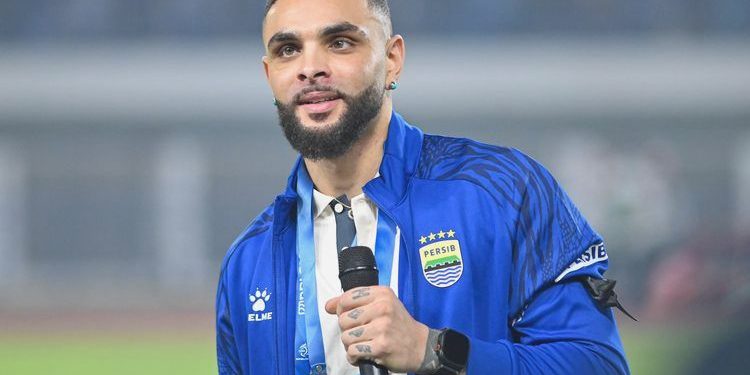 Reaksi media Perancis usai Layvin Kurzawa resmi gabung Persib Bandung