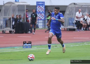 Di tengah target besar Persib Bandung, Berguinho ‘menjauh’ dari sepak bola