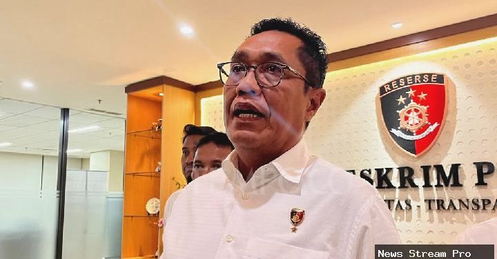 Polda Sulsel kerahkan personel cari black box pesawat ATR