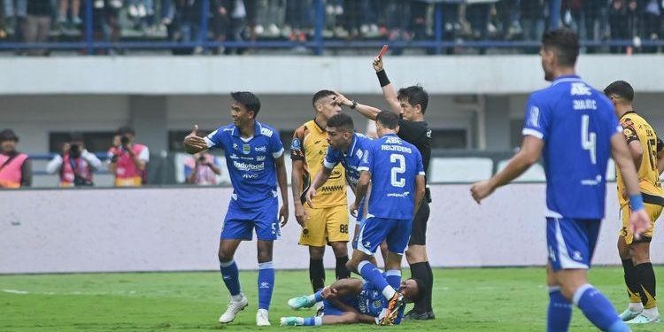 Mauricio Souza ungkap 2 penyebab Persija tumbang di kandang Persib