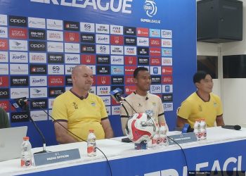 Berhenti di Dedi Kusnandar, Bojan Hodak tegaskan Persib tidak banyak rombak skuad di putaran kedua