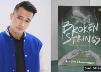 Sama-sama dikaitkan dengan buku Broken Strings, Eza Gionino santai, Roby Tremonti tunjukkan bukti