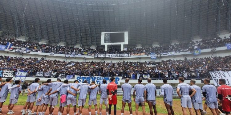 Persib Bandung vs Persija Jakarta di tengah rekor yang jomplang