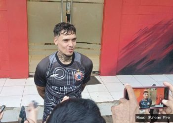 Shayne Pattynama penasaran tensi tinggi El Clasico Persija vs Persib