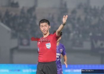 Eks pelatih Persib murka pada wasit Korea Selatan, PSSI malah tugaskan pimpin El Clasico Indonesia