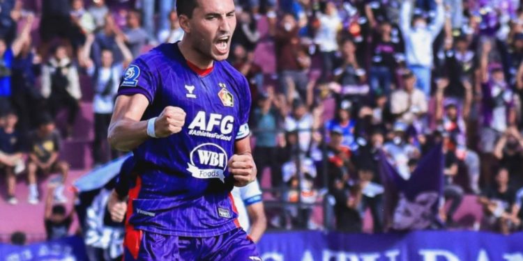 Persib Bandung disebut Ajax Indonesia, Ezra Walian ungkap kesan mendalam