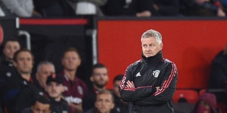Man United diskusi dengan Solskjaer dan Carrick untuk pos manajer interim