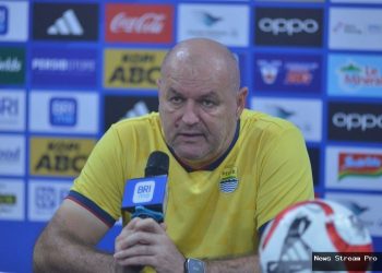 Bojan Hodak singgung para striker Persib usai kalahkan Madura United 5-0