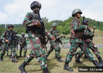 Penembakan di area Freeport: 1 TNI gugur, 2 orang luka, pelaku diburu