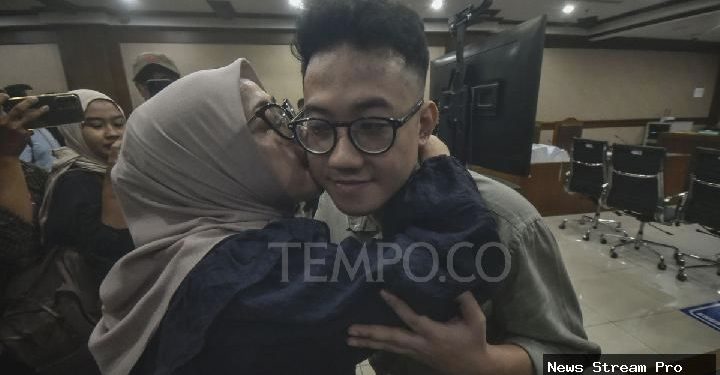 Delpedro Marhaen cs dituntut 2 tahun penjara