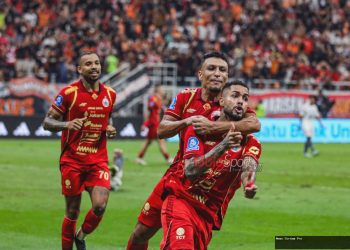 PSM Makassar jadi korban berikutnya, Persija Jakarta lanjutkan rekor perkasa di JIS
