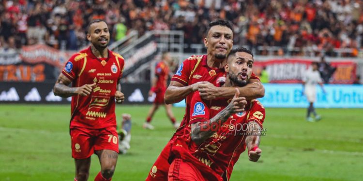 PSM Makassar jadi korban berikutnya, Persija Jakarta lanjutkan rekor perkasa di JIS