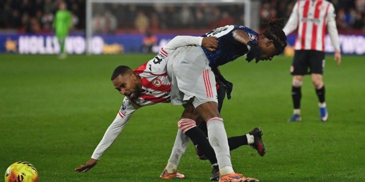Hasil Liga Inggris – Gol sundulan terbang bikin Arsenal gagal menang di kandang tim pinggiran