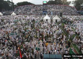 Foto: Lautan manusia di Harlah 1 Abad Nahdlatul Ulama di Gajayana Malang