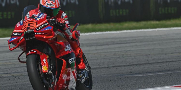 Pancarkan aura mengerikan, satu sosok diklaim sebagai calon saingan Marc Marquez di MotoGP 2026