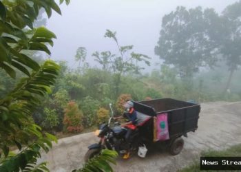 Prakiraan cuaca Balikpapan 4 Februari, BMKG ingatkan potensi hujan petir serentak
