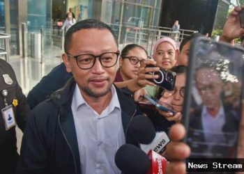 Gus Yaqut sudah ditahan terkait kasus kuota haji, kapan KPK panggil Gus Alex?
