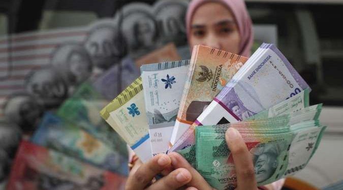 Konflik AS-Iran tekan rupiah, investor pantau cadangan devisa, begini arah rupiah
