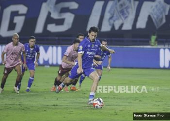 Persib Pesta Gol atas Persik, Maung Bandung Pastikan di Puncak Klasemen Saat Lebaran