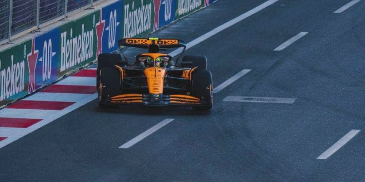 Kenapa setir Formula 1 berbentuk kotak?