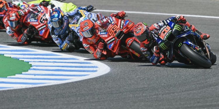 Fabio Quartararo sangat gembira bisa menyalip Marc Marquez