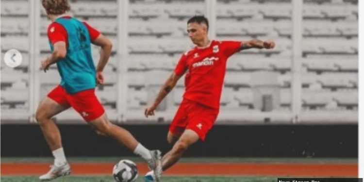 Sinyal kejutan Timnas Indonesia di FIFA Series: Pemain misterius gabung latihan, ini prediksinya