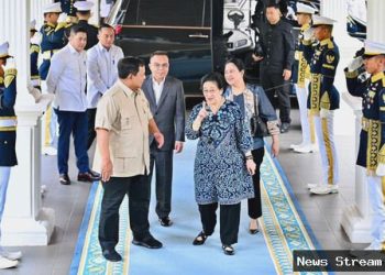 Foto: Prabowo dan Megawati di Istana Negara