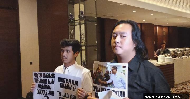 Andrie Kontras pernah diteror setelah geruduk rapat RUU TNI