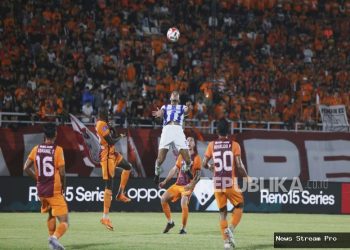 Persib dan Persija sama-sama imbang, persaingan papan atas BRI Super League tetap ketat