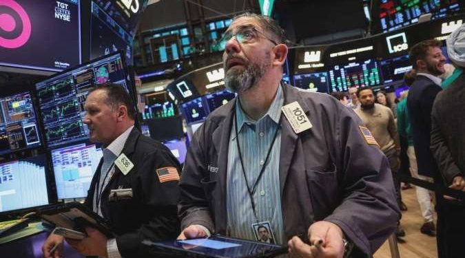 Wall Street turun setelah lonjakan harga minyak, kekhawatiran inflasi terus meningkat