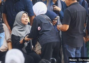Ibunda Vidi Aldiano puji kesetiaan Sheila Dara dampingi sang putra